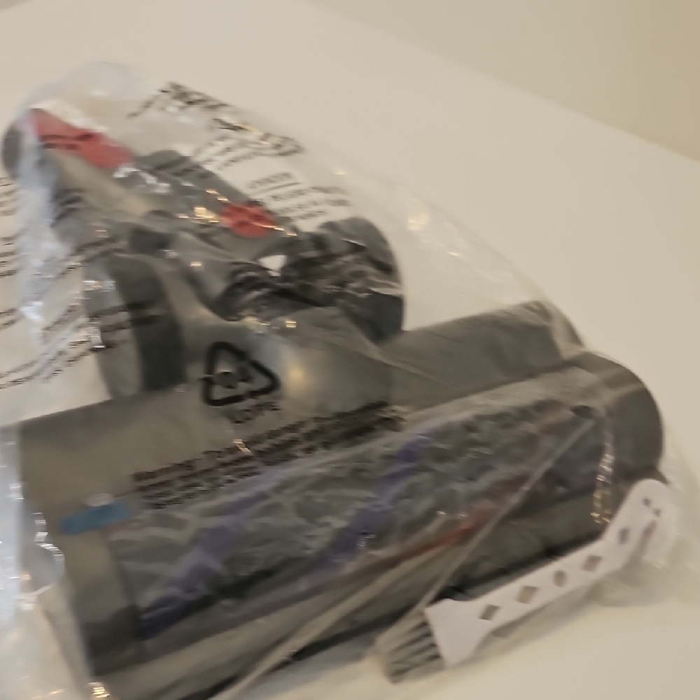 Dyson Vacuum Cleaner Attachment Head‎ OFF BRAND NOT ORIGINAL
